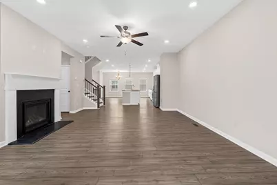 2247 Pink Hawthorn Dr, Buford, GA 30518 - Photo 16