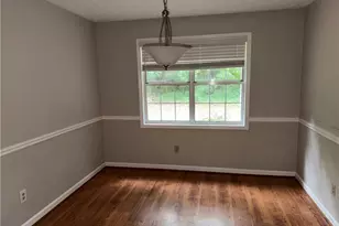 2256 Turtle Club Dr NE, Marietta, GA 30066 - Photo 6