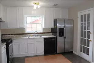 419 Thomas Jefferson Dr, Stone Mountain, GA 30083 - Photo 14