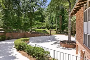 1403 Springdale Rd, Gainesville, GA 30501 - Photo 8