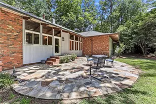 1403 Springdale Rd, Gainesville, GA 30501 - Photo 14