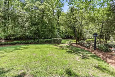 1403 Springdale Road, Gainesville, GA 30501 - Photo 18
