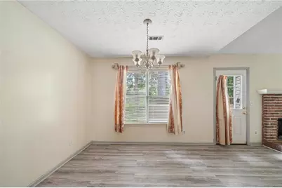 7216 Ironwood Drive, Gainesville, GA 30507 - Photo 2