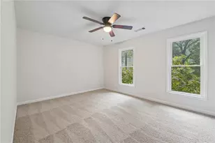 330 Benjamin Cir, Fayetteville, GA 30214 - Photo 16