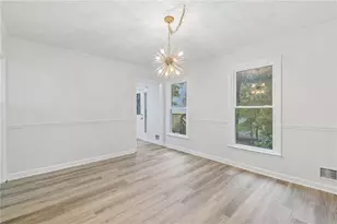 330 Benjamin Cir, Fayetteville, GA 30214 - Photo 10