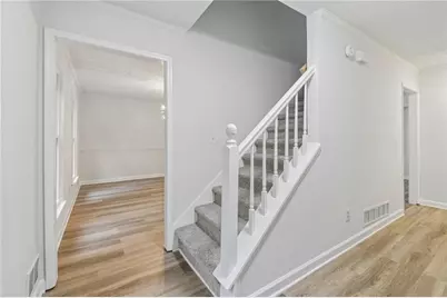 330 Benjamin Circle, Fayetteville, GA 30214 - Photo 2