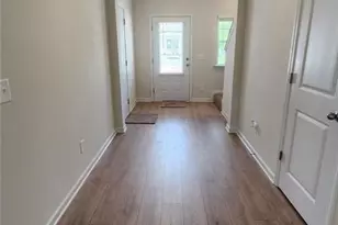 655 Mackenzie Cv, Villa Rica, GA 30180 - Photo 2