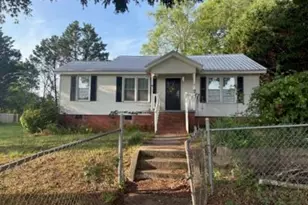 3 W 1st St, Aragon, GA 30104 - Photo 1