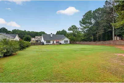 334 Annslee Circle, Loganville, GA 30052 - Photo 30