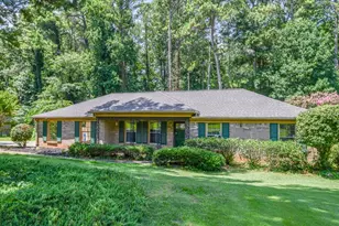 1397 Ridgewood Dr SW, Lilburn, GA 30047 - Photo 4