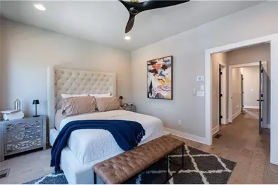 685 Vidalia Lane NW, Atlanta, GA 30318 - Photo 18