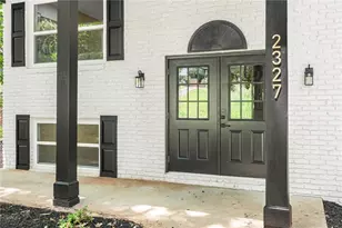 2327 Greenway Dr, Decatur, GA 30035 - Photo 4