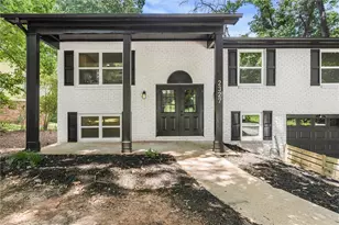2327 Greenway Dr, Decatur, GA 30035 - Photo 2