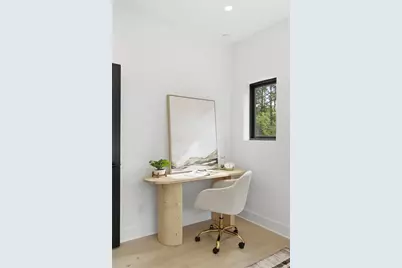 1190 Penny Lane, Atlanta, GA 30324 - Photo 44