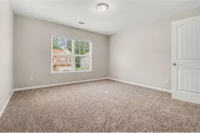 7770 Fabled Point, Union City, GA 30291 - Photo 10