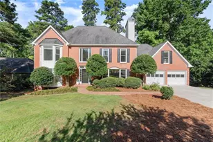 871 Chestnut Lake Dr NE, Marietta, GA 30068 - Photo 1