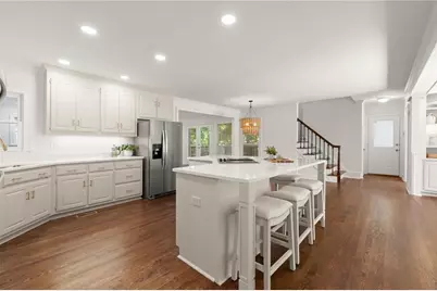 871 Chestnut Lake Drive NE, Marietta, GA 30068 - Photo 12