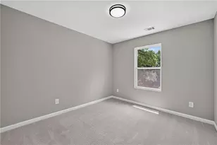 1717 Hilton Ridge Ct, Lithonia, GA 30058 - Photo 34