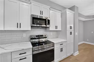 1717 Hilton Ridge Ct, Lithonia, GA 30058 - Photo 14