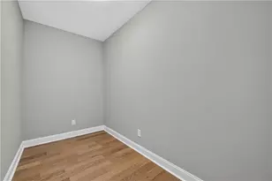 1717 Hilton Ridge Ct, Lithonia, GA 30058 - Photo 18