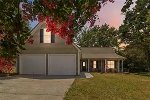 376 Kay Dr, Winder, GA 30680 - Photo 1