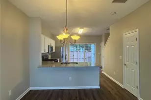 280 Devonshire Dr, Alpharetta, GA 30022 - Photo 4