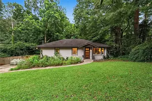 2041 E Lilac Ln, Decatur, GA 30032 - Photo 2
