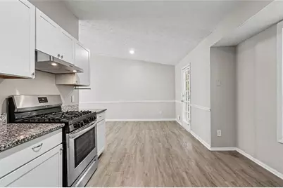 2224 Hightrail Court, Lithonia, GA 30058 - Photo 10