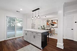 1069 Woodbridge Hollow NE, Atlanta, GA 30306 - Photo 4