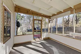 2537 Kings Pistol Ct, Grayson, GA 30017 - Photo 6