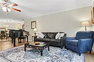 205 Ridley Howard Ct, Decatur, GA 30030 - Photo 6