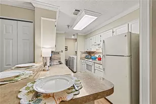 205 Ridley Howard Ct, Decatur, GA 30030 - Photo 10