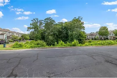 352 Suwanee Avenue, Suwanee, GA 30024 - Photo 26