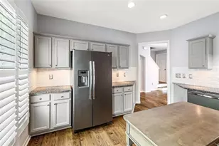 352 Suwanee Ave, Suwanee, GA 30024 - Photo 8