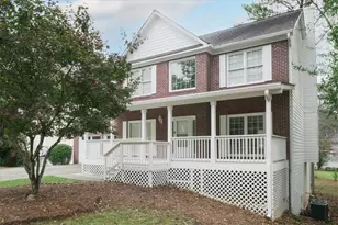 4085 Pineset Dr, Alpharetta, GA 30022 - Photo 2