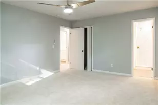 7367 Rountree Dr, Riverdale, GA 30274 - Photo 16
