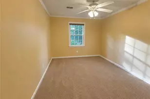 3414 Twin Village Ln, Snellville, GA 30039 - Photo 12