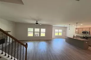 6454 Plantation Station Dr, Lula, GA 30554 - Photo 10