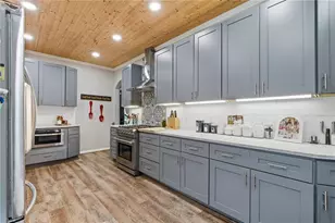 5068 McEver View Dr, Sugar Hill, GA 30518 - Photo 4