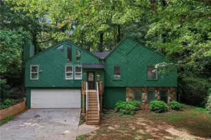 5182 Manitou Way, Stone Mountain, GA 30087 - Photo 2