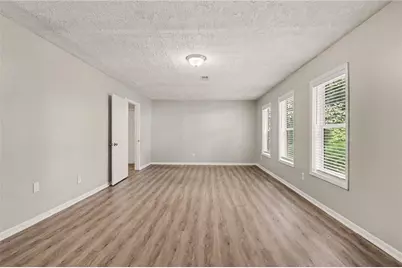 5182 Manitou Way, Stone Mountain, GA 30087 - Photo 16