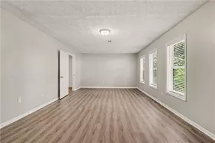 5182 Manitou Way, Stone Mountain, GA 30087 - Photo 16