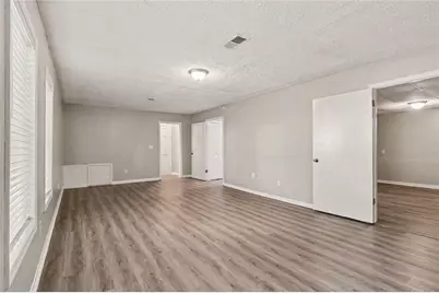 5182 Manitou Way, Stone Mountain, GA 30087 - Photo 20