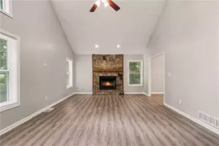 5182 Manitou Way, Stone Mountain, GA 30087 - Photo 4
