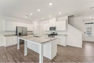 649 Isom Walk, Suwanee, GA 30024 - Photo 8