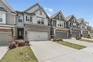 649 Isom Walk, Suwanee, GA 30024 - Photo 2
