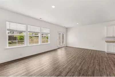 649 Isom Walk, Suwanee, GA 30024 - Photo 14