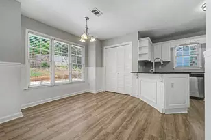 566 Parliament St, Marietta, GA 30066 - Photo 8