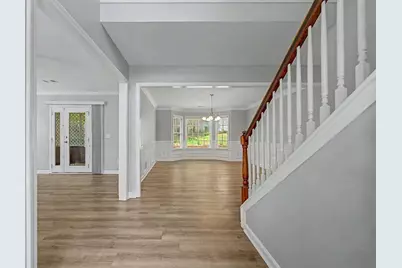 566 Parliament Street, Marietta, GA 30066 - Photo 2