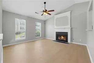 1027 Alford Crossing, Lithonia, GA 30058 - Photo 2